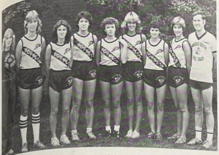 1982 Hinsdale South Girls Cross Country Team